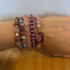 NWT beaded gemstone pink and purple stretch bracelet set of five